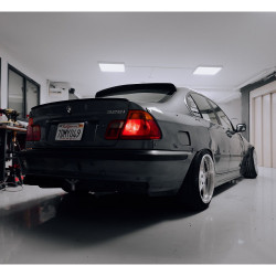 ONDORISHOP бодикит (Onion Style) за BMW E46