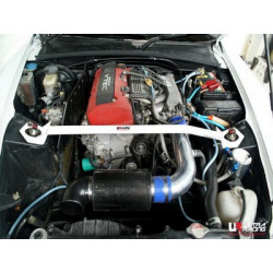 Honda S2000 99-03 UltraRacing 2-точки предна Горна разпънка